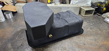 Load image into Gallery viewer, Z31 6.5qt Hammerhead oil pan
