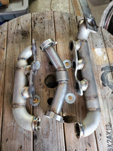 Load image into Gallery viewer, Vg30/33 Pass side log turbo manifolds
