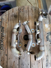 Load image into Gallery viewer, Vg30/33 Pass side log turbo manifolds
