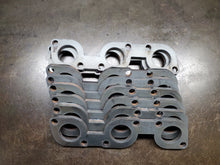 Load image into Gallery viewer, Vg30/vg33 exhaust manifold flanges
