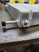 Load image into Gallery viewer, Z31 Dual Pass Radiator
